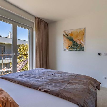 Apartamento Ap Caci Mit Pool - Istriensonne 0712-0737 Medulin Exterior foto