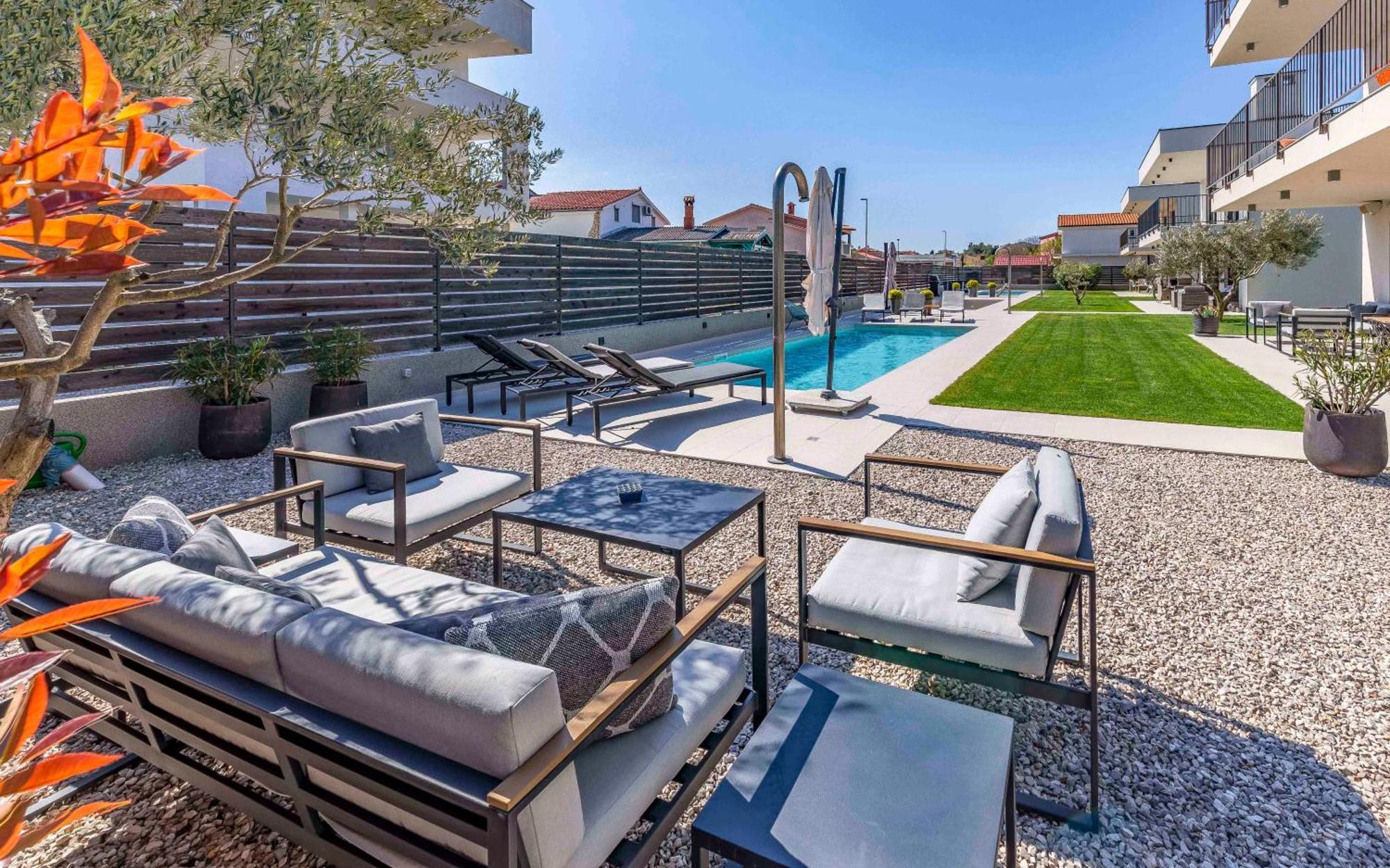 Apartamento Ap Caci Mit Pool - Istriensonne 0712-0737 Medulin Exterior foto