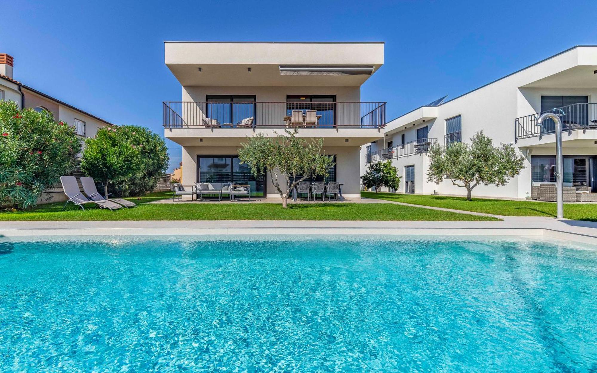 Apartamento Ap Caci Mit Pool - Istriensonne 0712-0737 Medulin Exterior foto